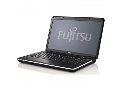 Fujitsu Lifebook A512 Core i3 3110M (3-gen.) 2,4 GHz / 4 GB / 120 SSD / DVD-RW / 15,6'' / Win10 Prof. (Update)