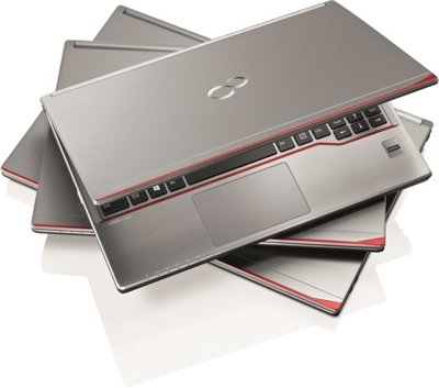 Fujitsu Lifebook E746 Core i5 6300U (6-gen.) 2,4 GHz / 4 GB / 240 SSD / 14'' / Win 10 Prof. (Update)